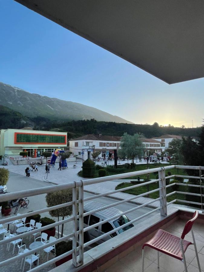 Panoramic View Apartment Përmet Buitenkant foto
