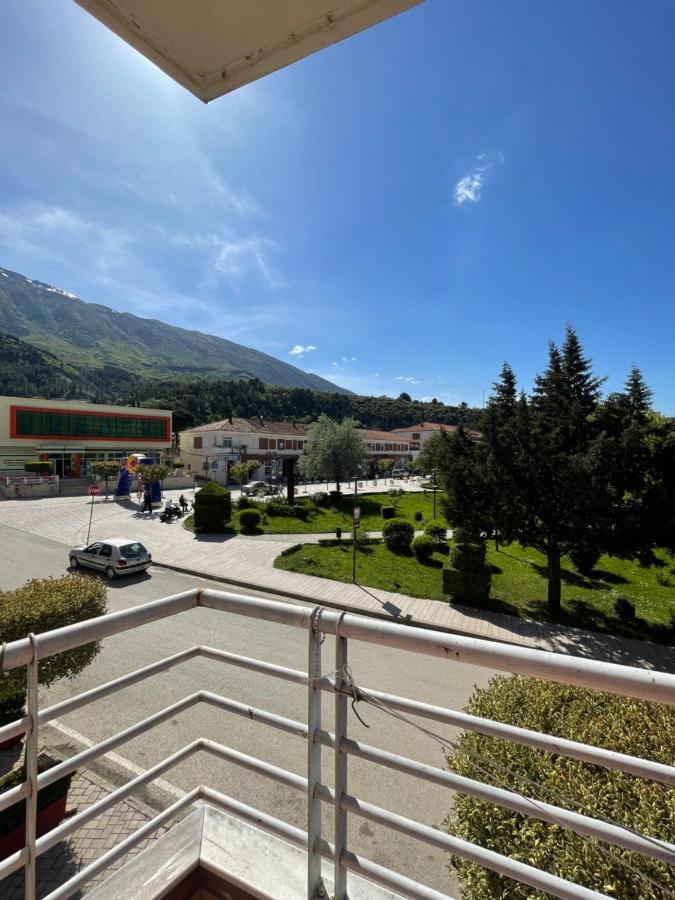 Panoramic View Apartment Përmet Buitenkant foto